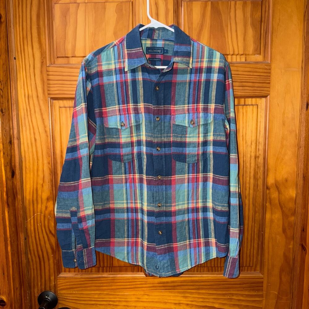 Biltmore Linnen Stripped Button Down Long sleeve shirt Size Small